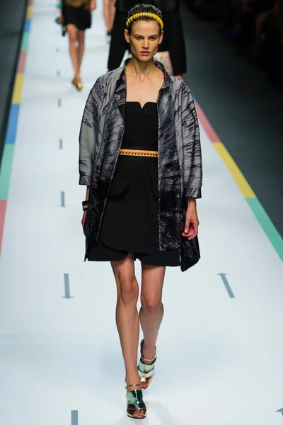 Look 41
